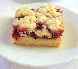 Raspberry Almond Bake